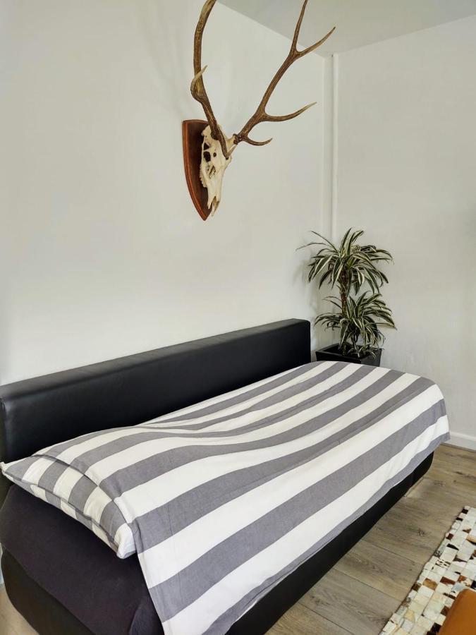 Jordaan Canal View Apartment Amsterdam Ngoại thất bức ảnh